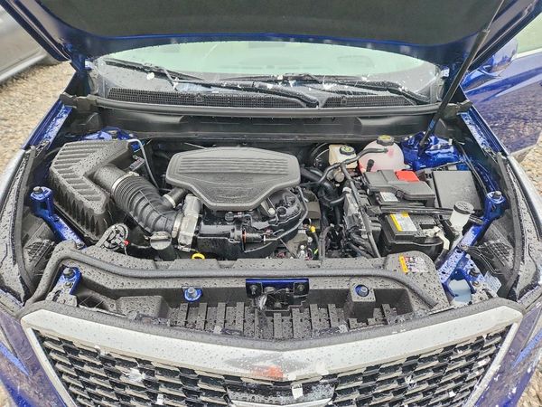 2026 CADILLAC XT5 Premium Luxury — Engine bay