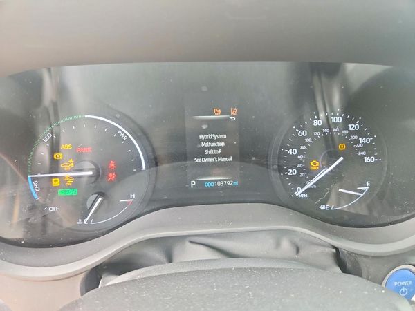 2023 TOYOTA SIENNA XSE / XLE