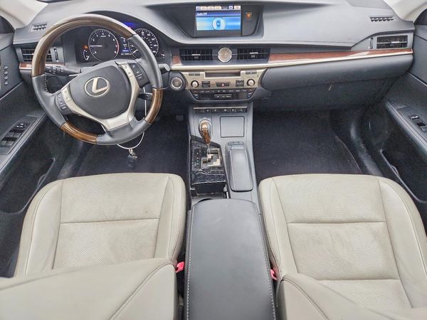 2014 LEXUS ES 350 — CKPT