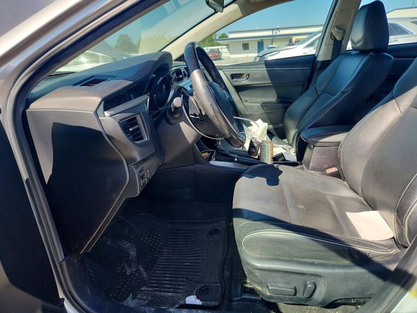 2015 TOYOTA COROLLA L/LE — DENT