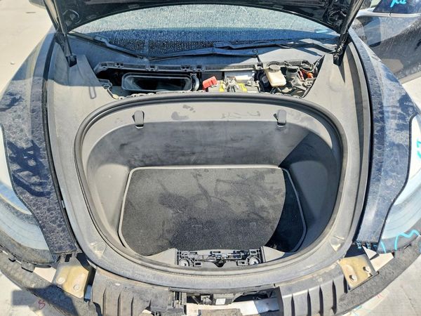 2018 TESLA MODEL 3 — Engine bay