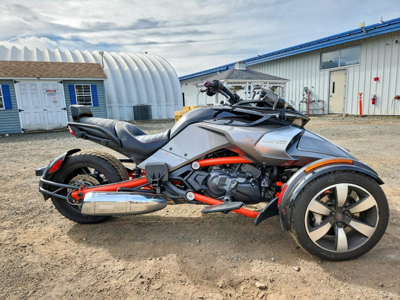 2015 CAN-AM SPYDER ROADSTER — RSDT