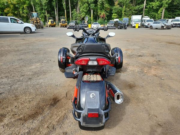 2015 CAN-AM SPYDER ROADSTER — DIRR