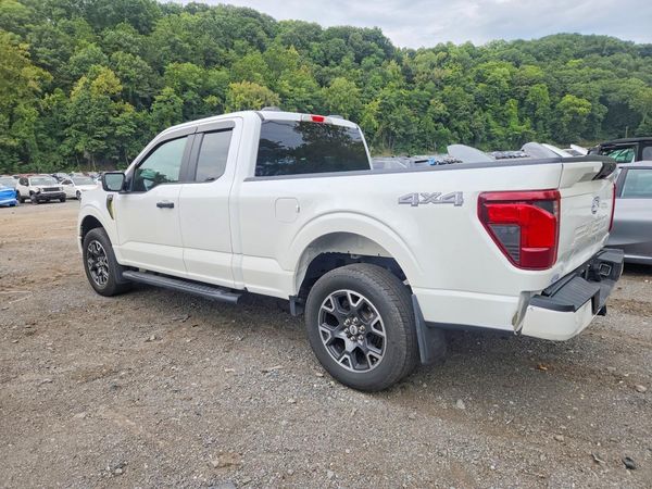 2024 FORD F150