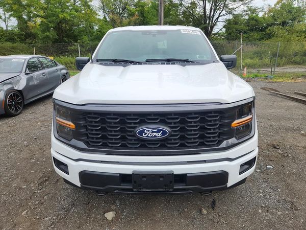 2024 FORD F150
