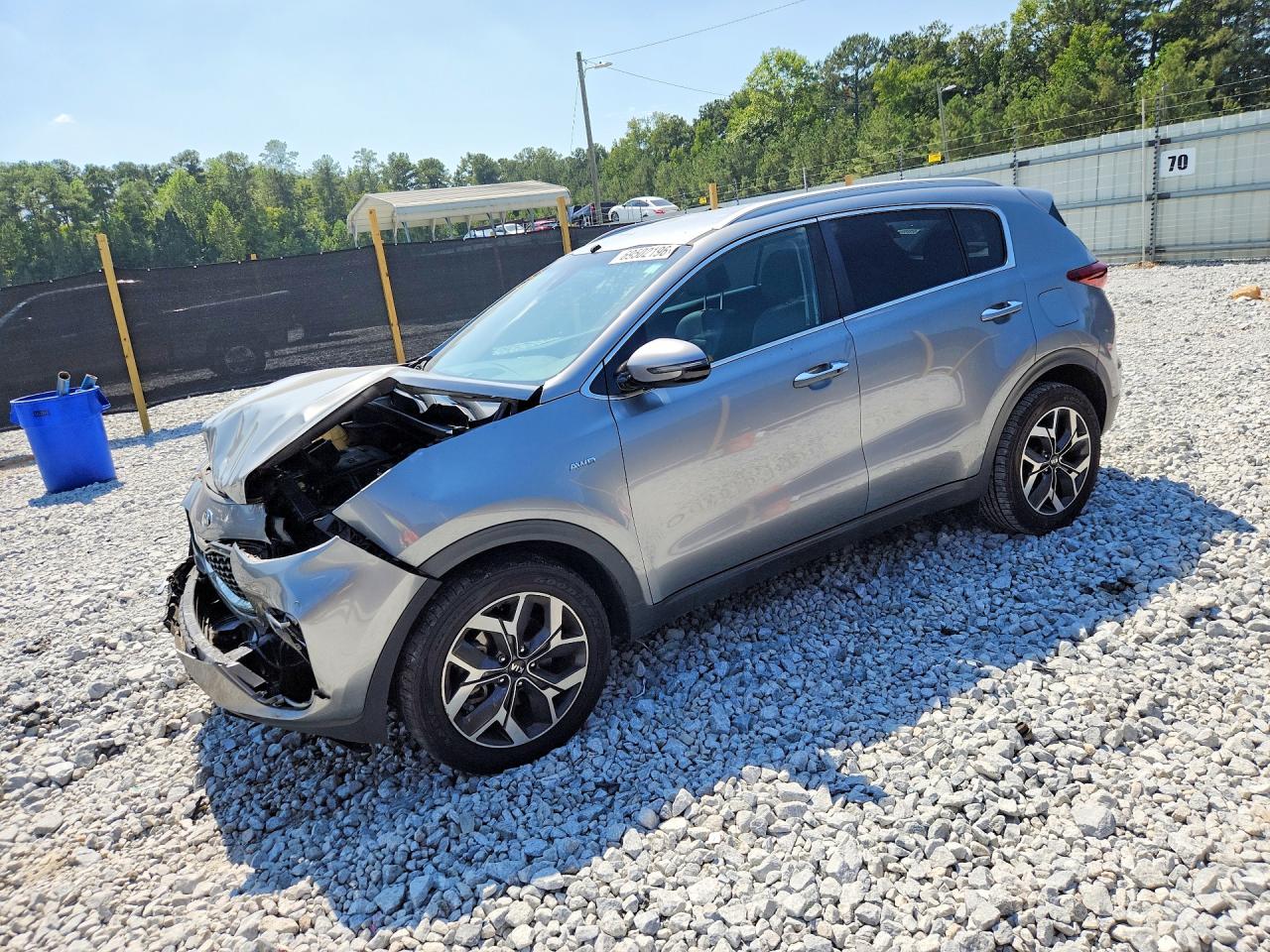 2020 KIA SPORTAGE — Front 3/4