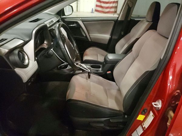2017 TOYOTA RAV4 — DENT