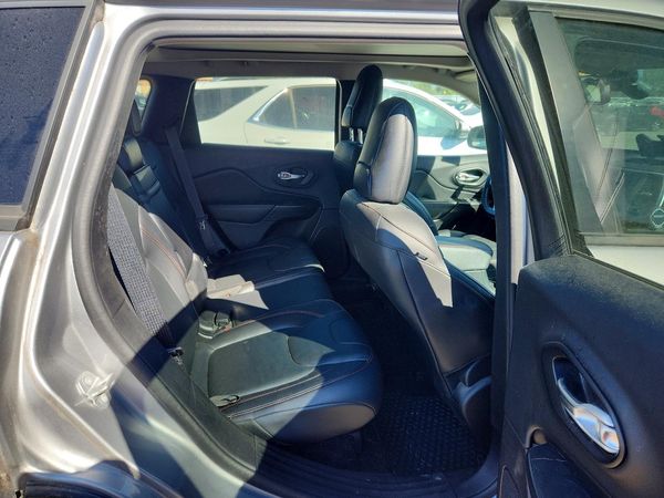 2016 JEEP CHEROKEE TRAILHAWK 4X4 — PSRS