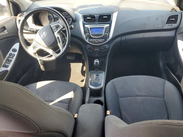 2013 HYUNDAI ACCENT GLS Premium/ SE