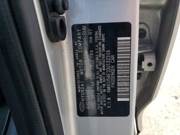 2013 HYUNDAI ACCENT GLS Premium/ SE