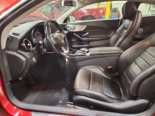2017 MERCEDES-BENZ C C300-4M — DENT