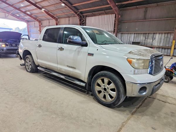2013 TOYOTA TUNDRA Limited — Passenger 3/4