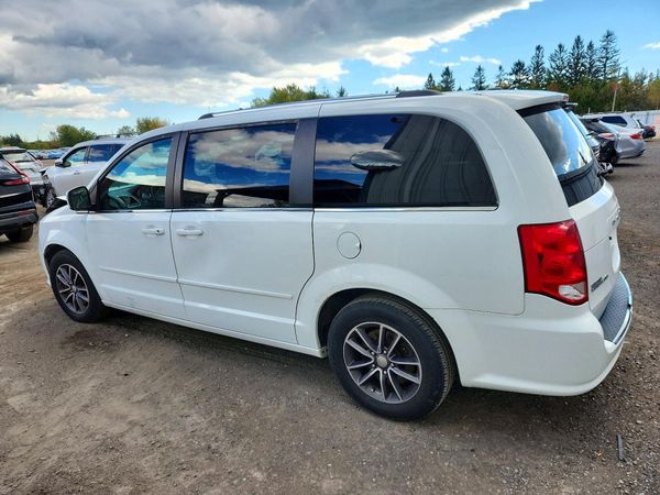 2017 DODGE GRAND CARAVAN SE, SXT, Express — DSRA
