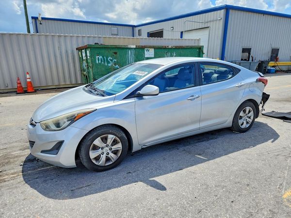 2016 HYUNDAI ELANTRA — DSFA — Front 3/4