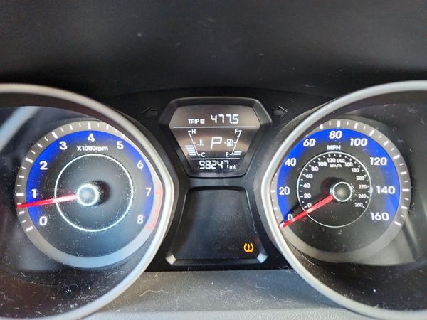 2016 HYUNDAI ELANTRA — ODOM