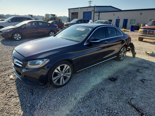 2015 MERCEDES-BENZ C — Front 3/4