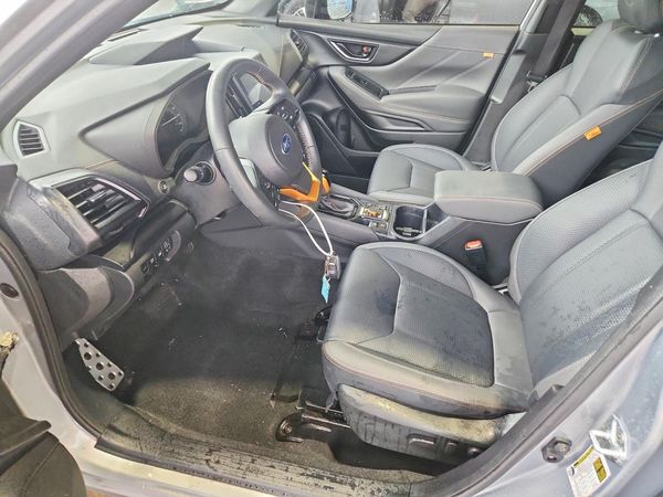 2023 SUBARU FORESTER — DENT
