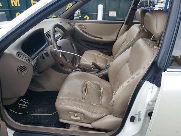 2015 LEXUS ES 300 — DENT