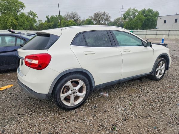 2018 MERCEDES-BENZ GLA-CLASS GLA250 — PSRA