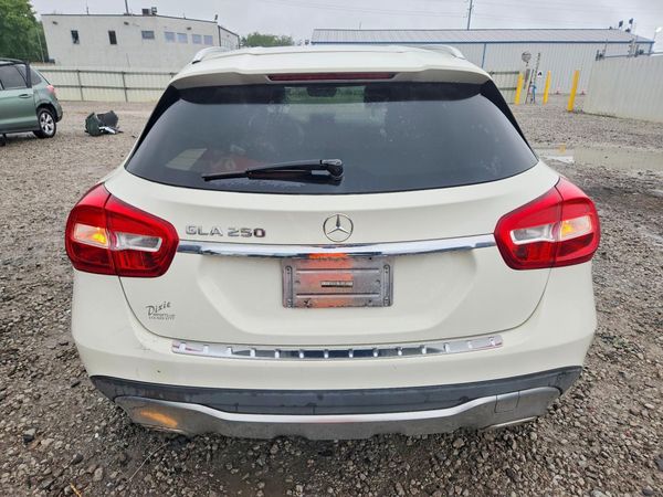 2018 MERCEDES-BENZ GLA-CLASS GLA250 — DIRR