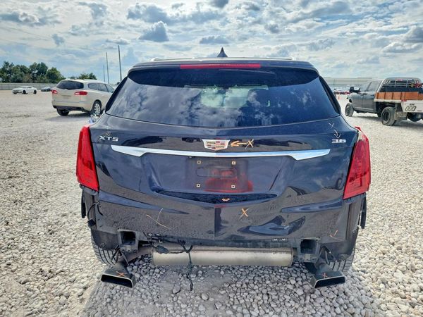 2017 CADILLAC XT5 — DIRR