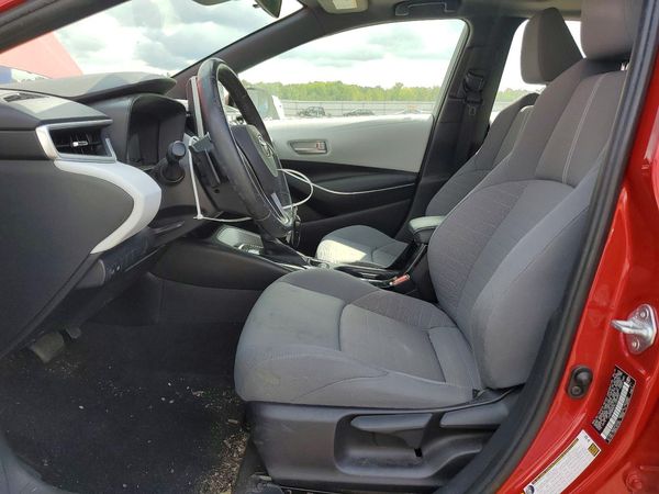 2020 TOYOTA COROLLA SE, CVT, w/Premium pkg — DENT