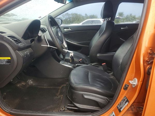 2016 HYUNDAI ACCENT — DENT