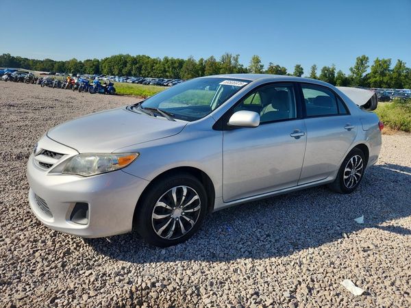 2012 TOYOTA COROLLA — Front 3/4