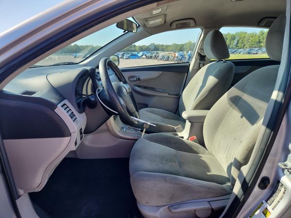 2012 TOYOTA COROLLA — DENT