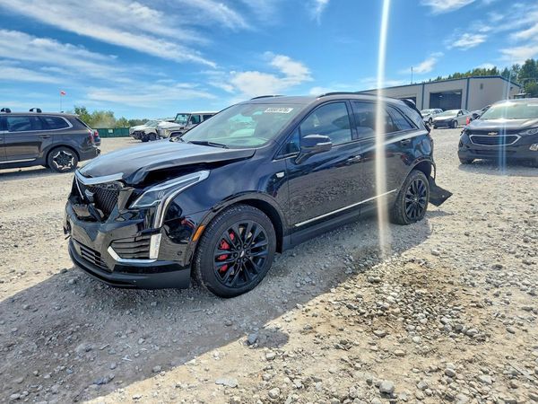 2023 CADILLAC XT5 — DSFA — Front 3/4
