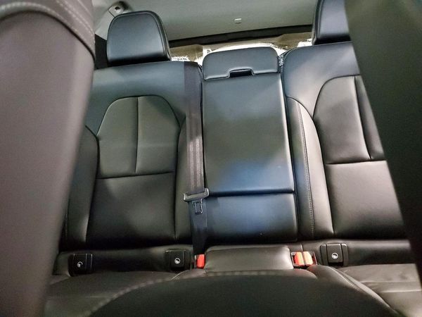 2019 VOLVO XC40 — SUVN