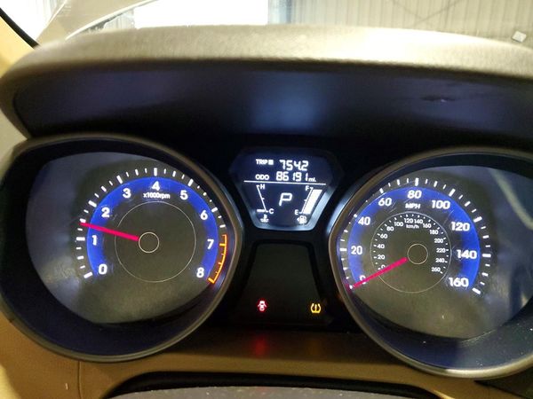 2013 HYUNDAI ELANTRA — ODOM