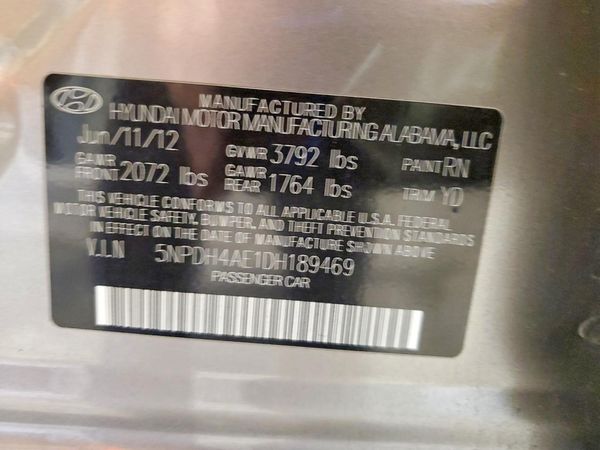 2013 HYUNDAI ELANTRA — VINS