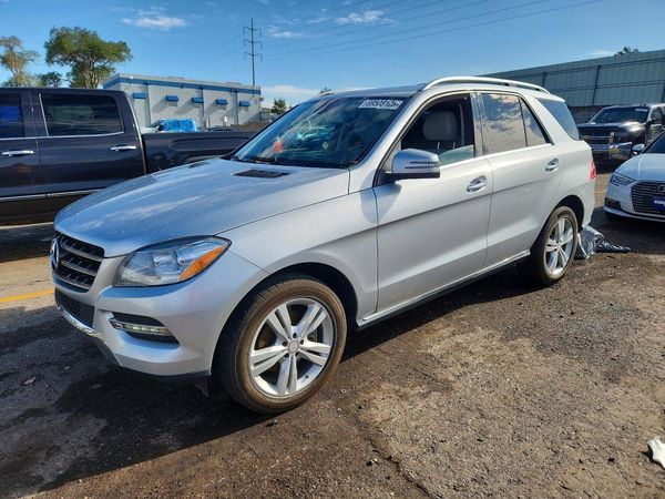 2013 MERCEDES-BENZ ML — Front 3/4