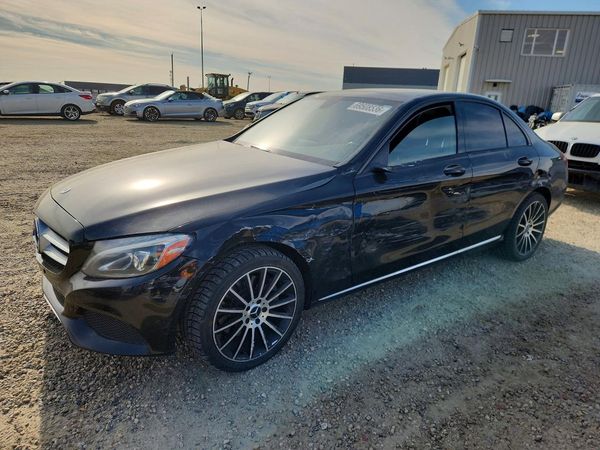 2015 MERCEDES-BENZ C — DSFA — Front 3/4