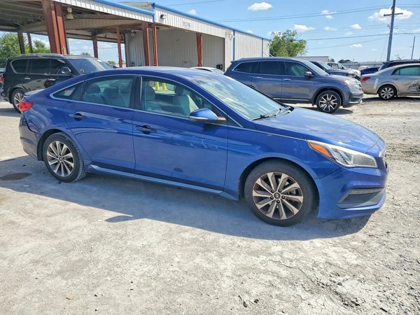 2015 HYUNDAI SONATA — Passenger 3/4