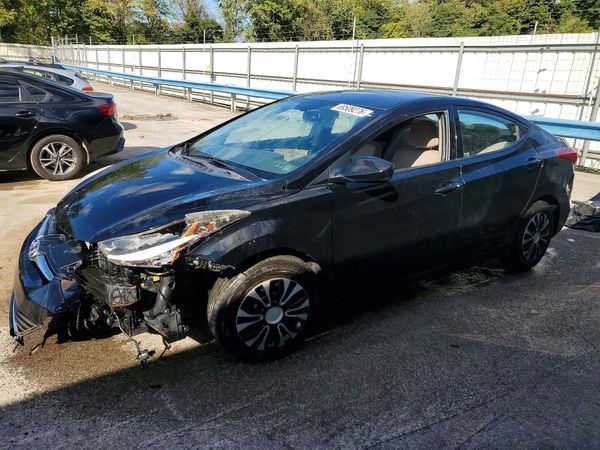 2016 HYUNDAI ELANTRA — Front 3/4
