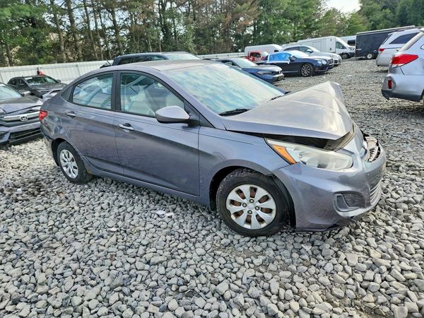 2015 HYUNDAI ACCENT — Passenger 3/4