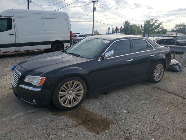 2012 CHRYSLER 300 — DSFA — Front 3/4