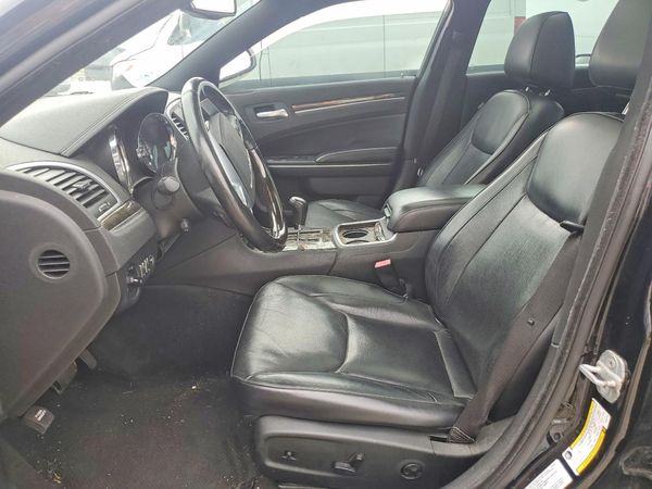 2012 CHRYSLER 300 300C — DENT