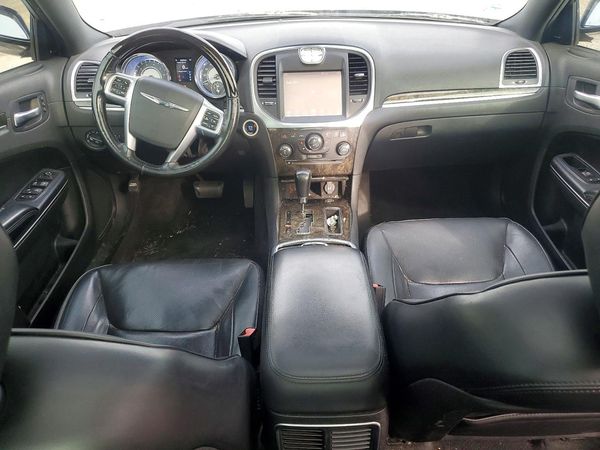 2012 CHRYSLER 300 300C — CKPT