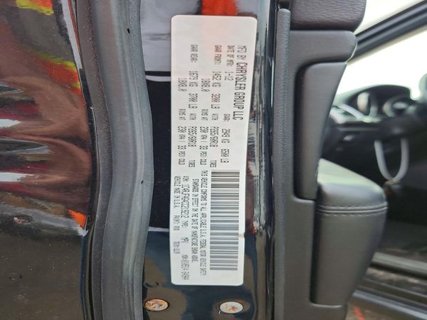 2012 JEEP CHEROKEE Laredo — VINS