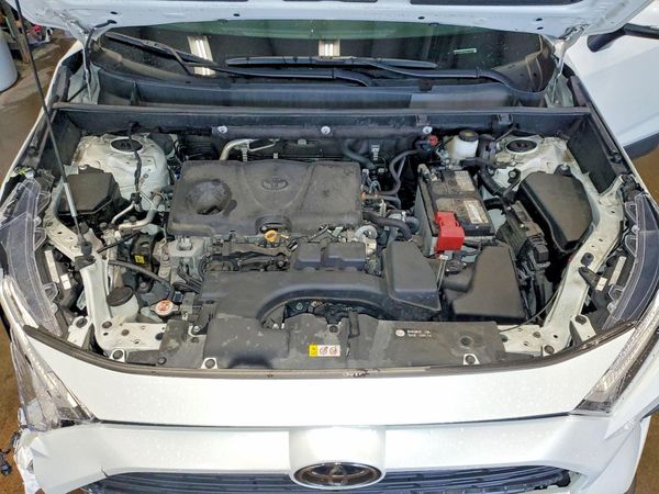 2024 TOYOTA RAV4 XLE Premium — Engine bay