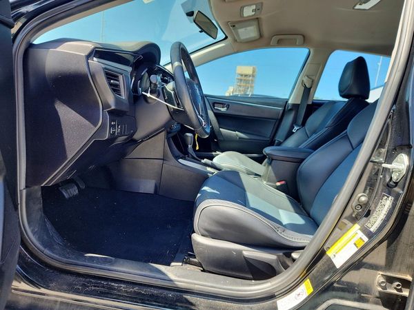 2016 TOYOTA COROLLA L/LE — DENT