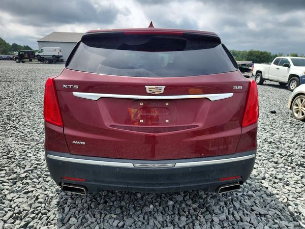 2017 CADILLAC XT5 — DIRR