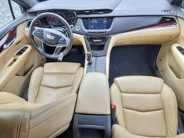 2017 CADILLAC XT5 — CKPT