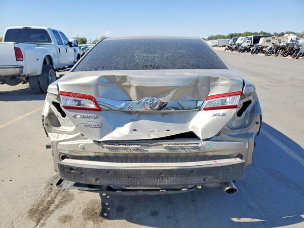 2013 TOYOTA CAMRY — DIRR