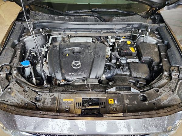 2021 MAZDA CX-5 — Engine bay
