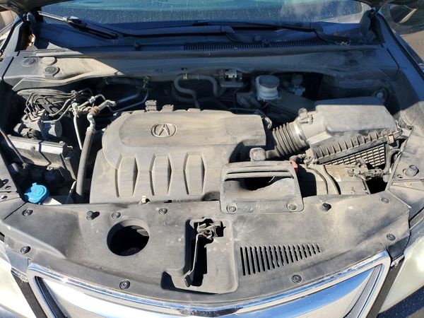 2015 ACURA RDX — Engine bay