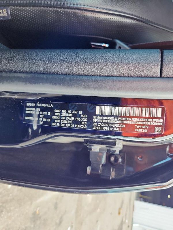 2016 JEEP RENEGADE Limited — VINS